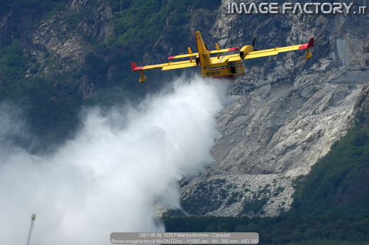 2007-05-06 1078 Pallanza Airshow - Canadair